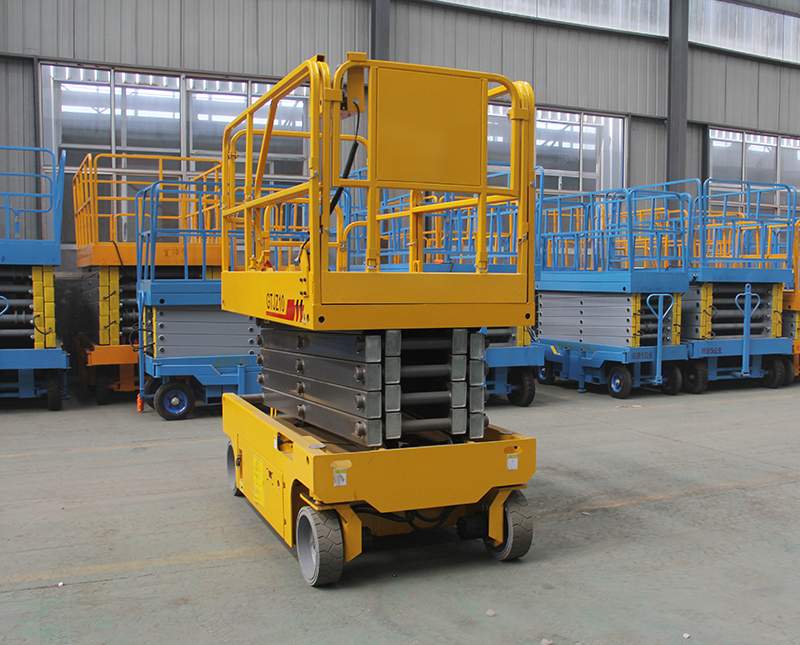 自行式高空作業(yè)平臺(tái)