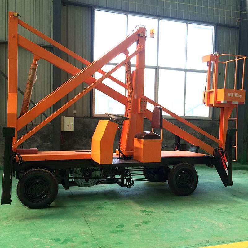 曲臂高空 作業(yè)車