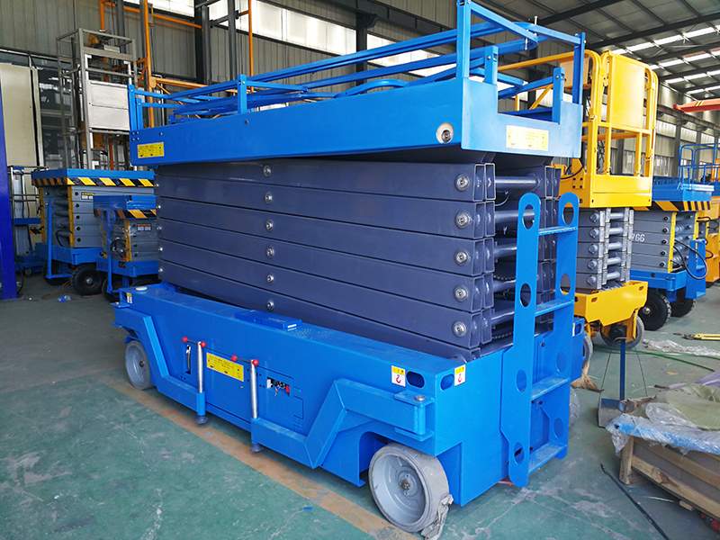 自行升降平臺(tái)