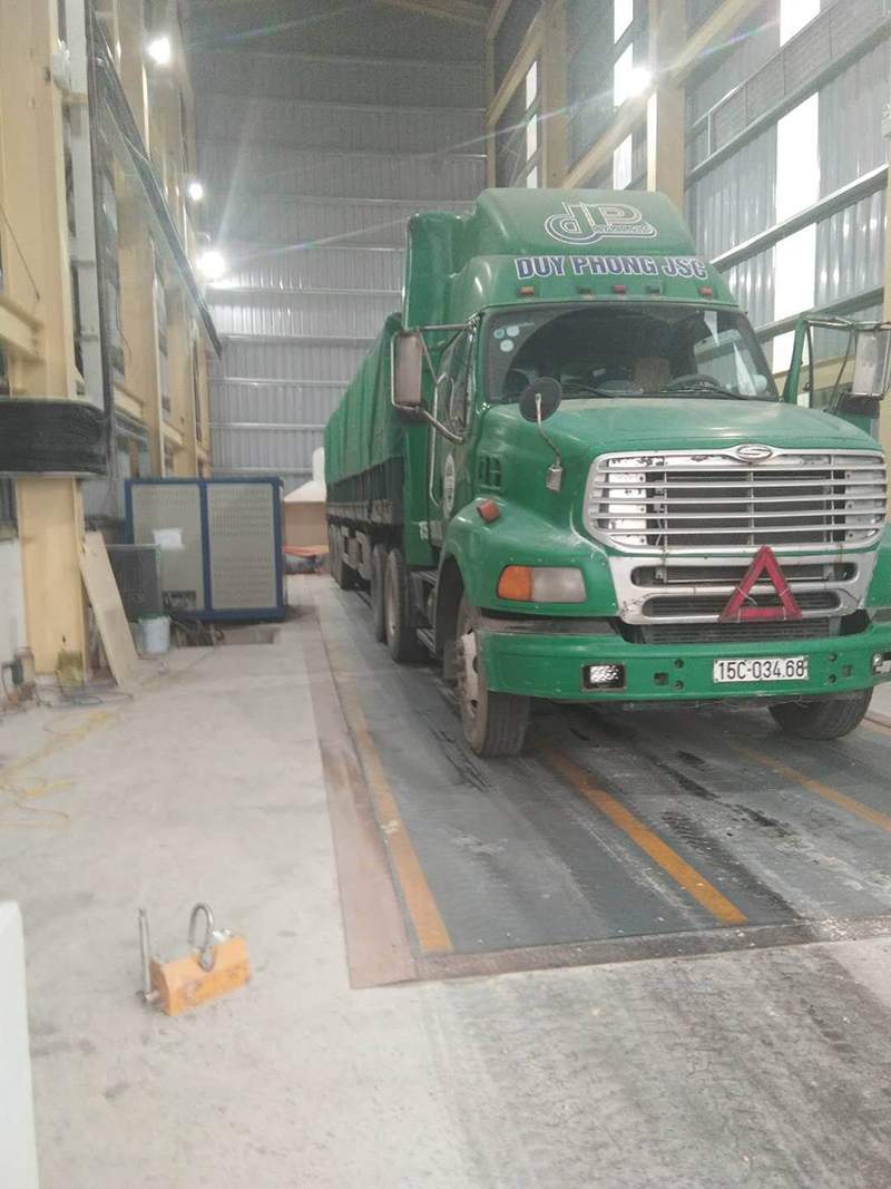 液壓升降平臺(tái)