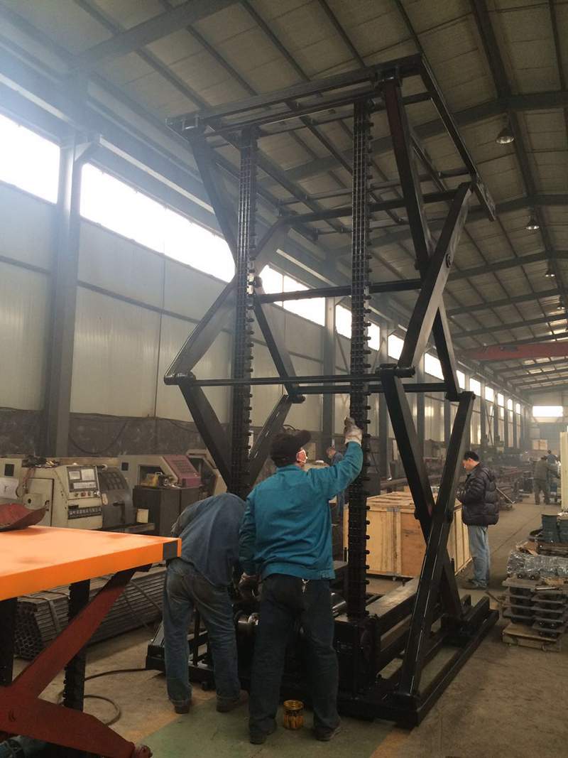 非標(biāo)液壓升降機(jī)